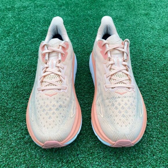 HOKA ONE ONE CLIFTON 9 - Women’s Running Shoes - SIZE 11B - Picture 3 of 10